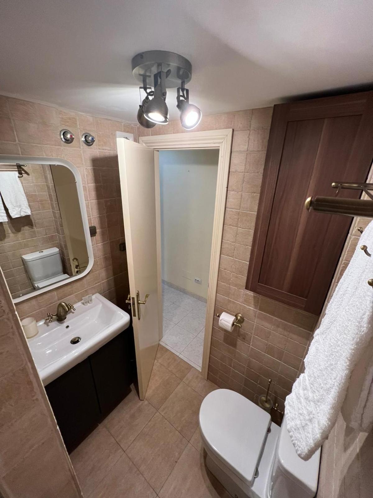 Apartamentos Playa Bajondillo Torremolinos Room photo