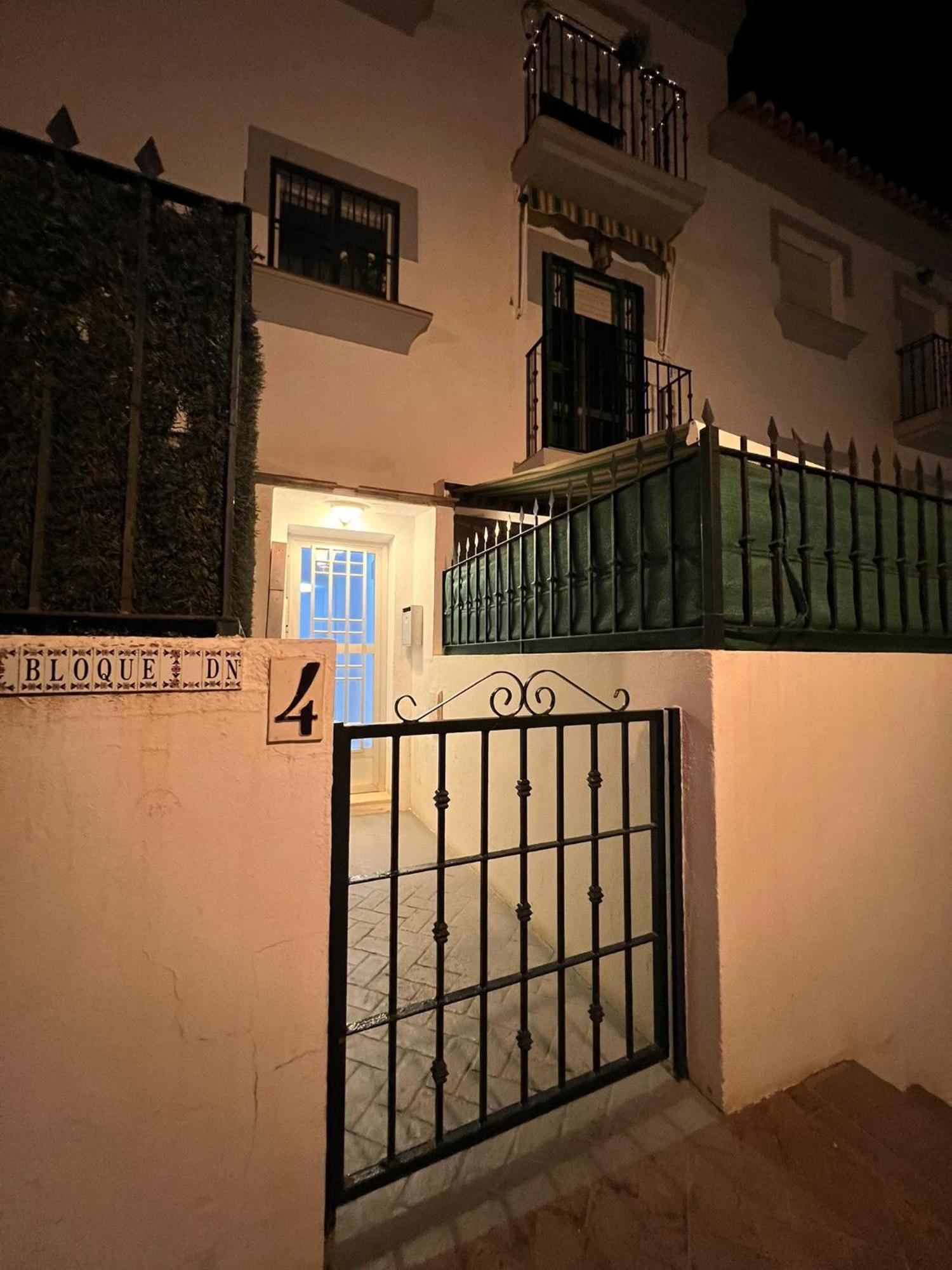 Apartamentos Playa Bajondillo Torremolinos Room photo